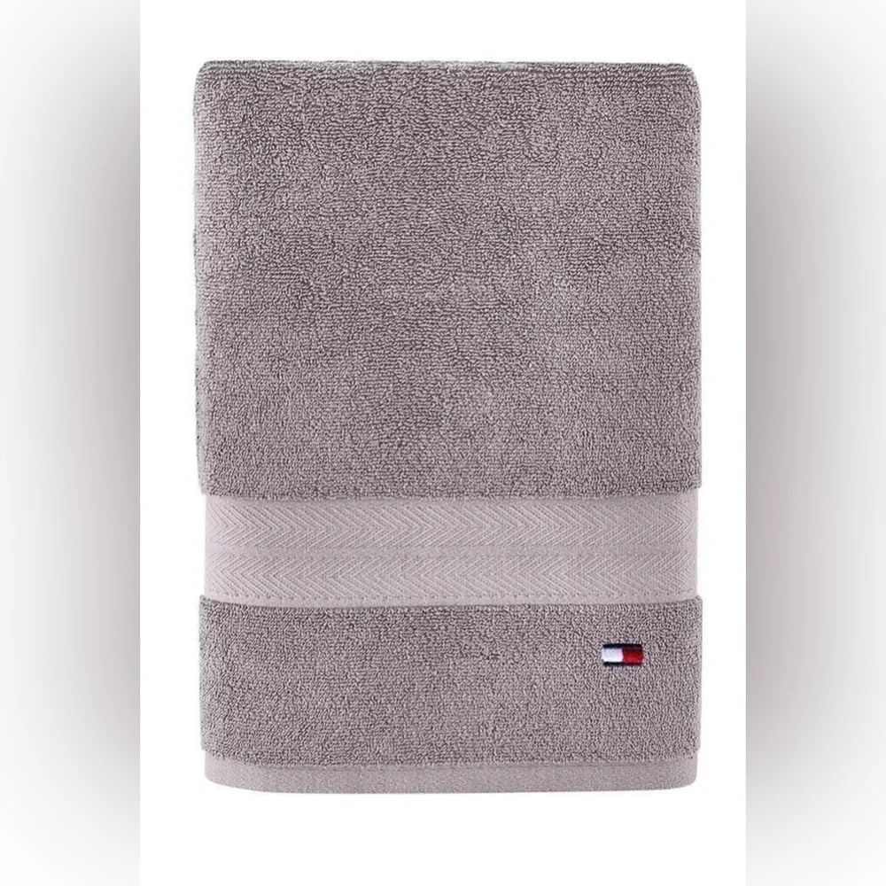 Tommy Hilfiger gray Modern American Solid Cotton Bath Towels 30